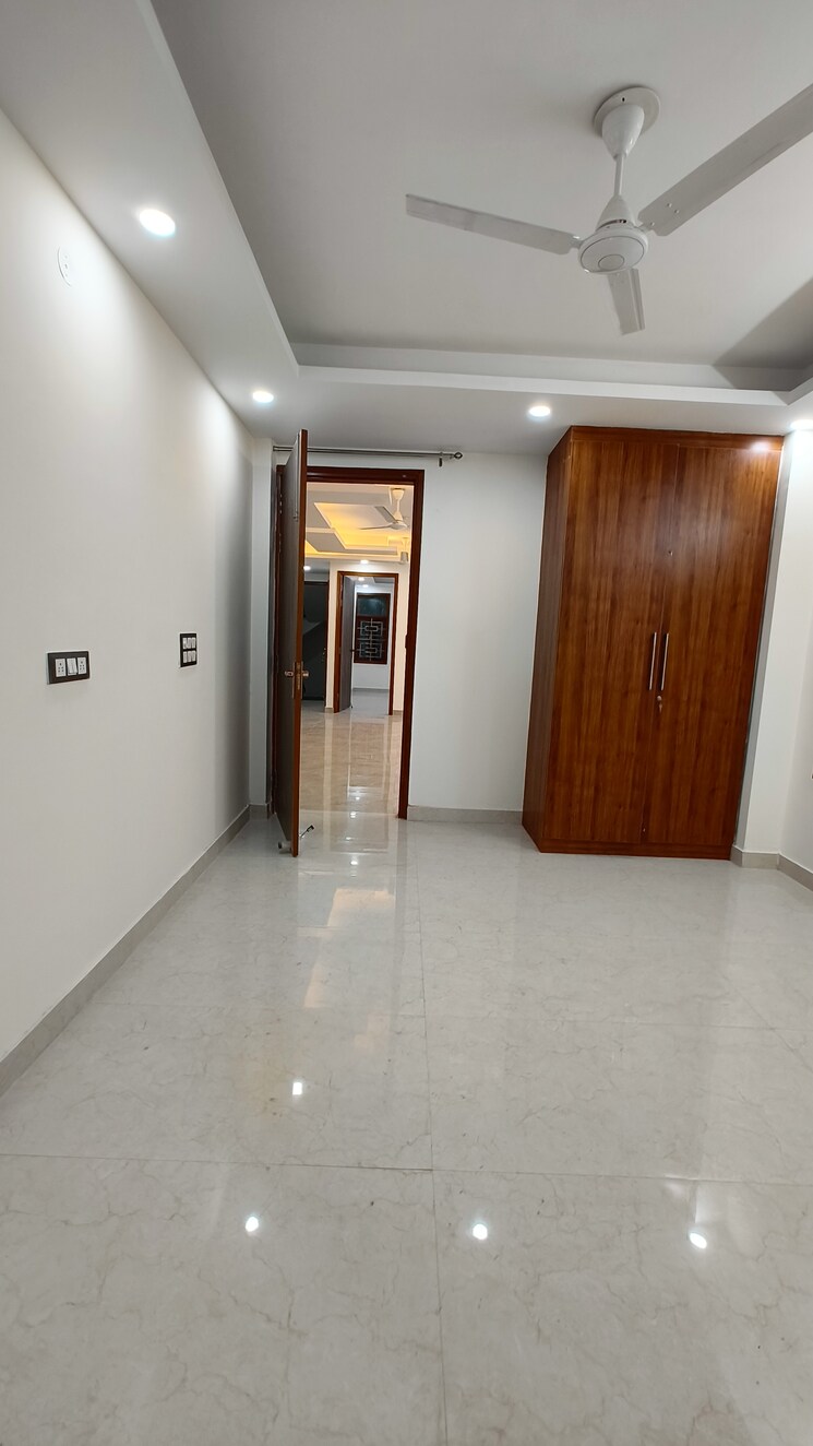 Room, palm-residency-chhatarpur 3 Bedroom 1500 Sq.Ft. Builder Floor In Chattarpur Delhi 8179356