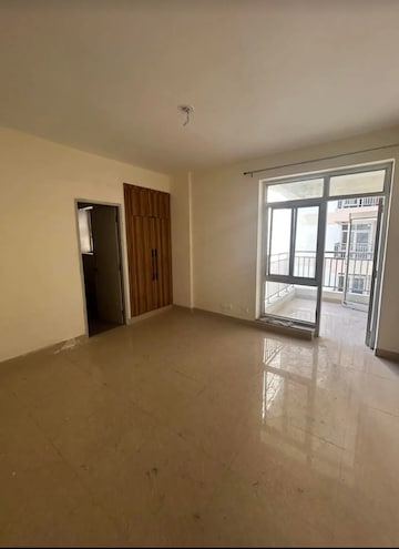 Room in 3 BHK Apartment at Sector 19b Dwarka – for Rent