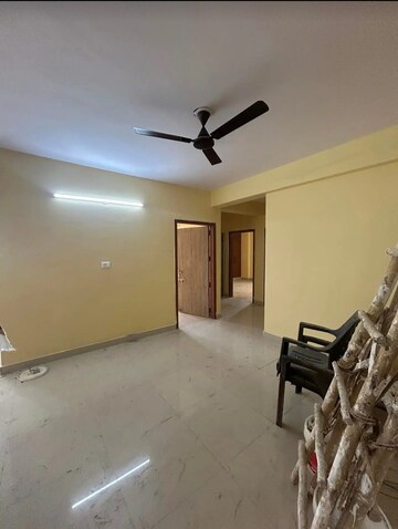 Room in 3 BHK Apartment at Sector 19b Dwarka – for Rent