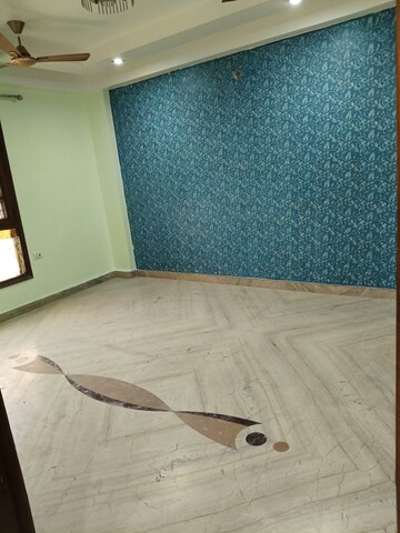 Bedroom in 4 BHK Builder Floor at Vivek Vihar – for Rent