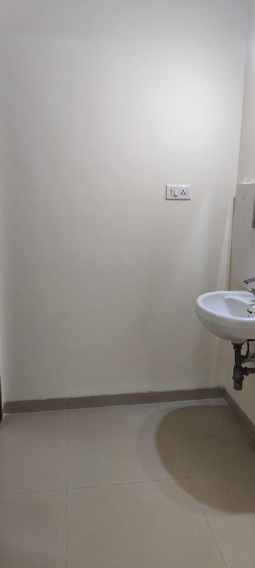 Room in 2 BHK Apartment at Shree Bal Kapil Aasmant, Pashan – for Rent