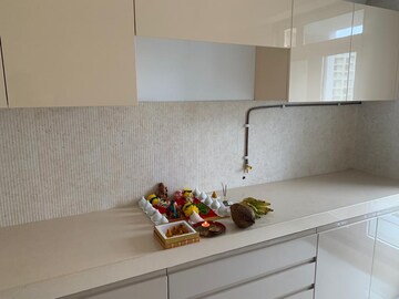 Furnished Amenities in 2 BHK Apartment at Sheth Avalon Phase 2, Majiwada – for Sale