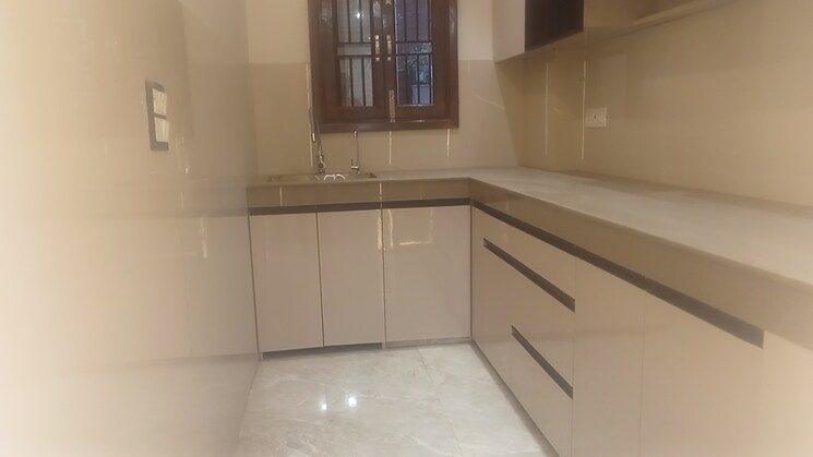 Kitchen, mahavir enclave 1 3 Bedroom 900 Sq.Ft. Builder Floor In Mahavir Enclave 1 Delhi 8179490