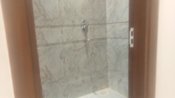 Bathroom, mahavir enclave 1 3 Bedroom 900 Sq.Ft. Builder Floor In Mahavir Enclave 1 Delhi 8179490