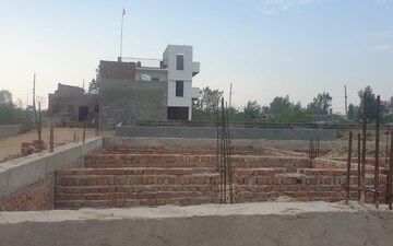 Plot For Sale in Sikandrabad