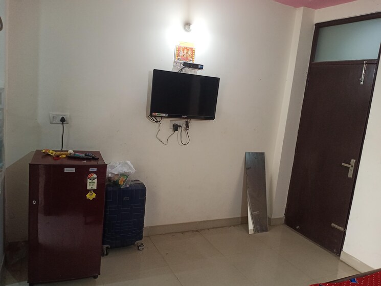 Living Room, rohini sector 7 4 Bedroom 1500 Sq.Ft. Builder Floor In Rohini Sector 7 Delhi 8179500