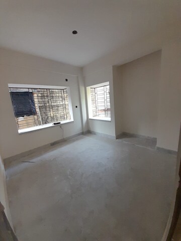 Room in 3 BHK Builder Floor at Roy Bahadur Road – for Sale