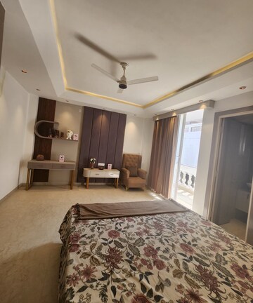 Bedroom in 3 BHK Villa at Sector 10 Greater Noida – for Sale