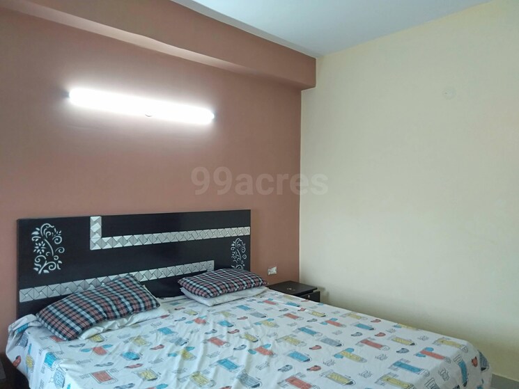 Bedroom, rohini sector 5 4 Bedroom 1500 Sq.Ft. Builder Floor In Rohini Sector 5 Delhi 8179554