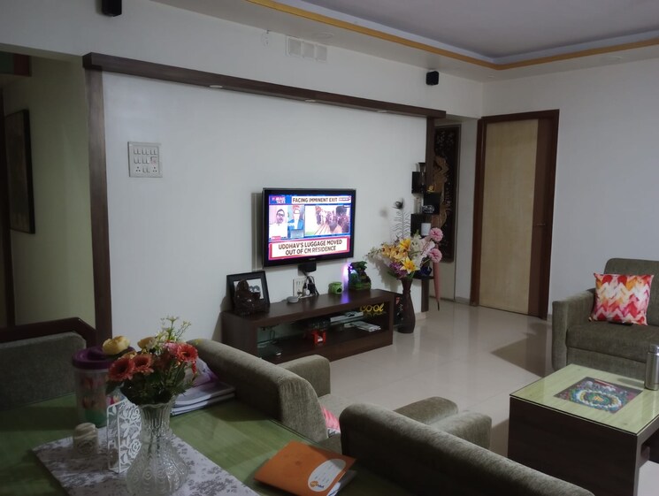 Living Room, happy-valley 4 Bedroom 1100 Sq.Ft. Apartment In Manpada Thane 8179574