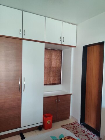 Furnished Amenities in 3 BHK Apartment at Kumar Peninsula, Baner – for Rent