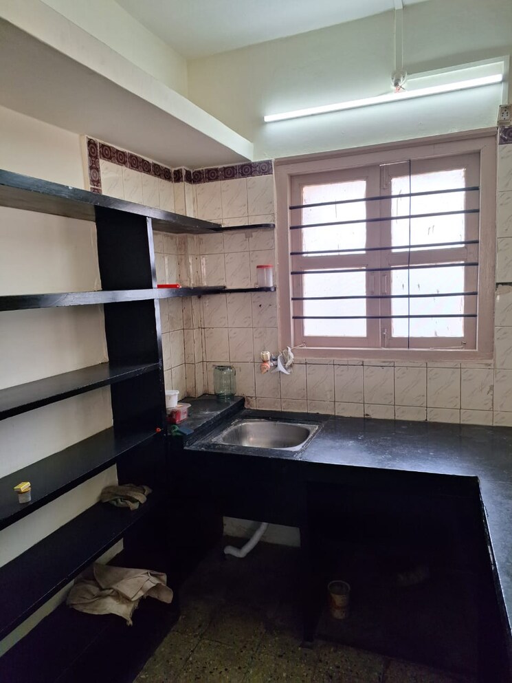 Kitchen, indira nagar 1 Bedroom 620 Sq.Ft. Apartment In Indira Nagar Nashik 8179580