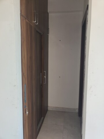 Furnished Amenities in 4 BHK Builder Floor at DLF Garden City Plots I, Sector 91 – for Rent