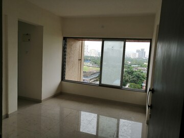 Master Bedroom in 2 BHK Apartment at Swastik Sapphire, Vikhroli East – for Rent