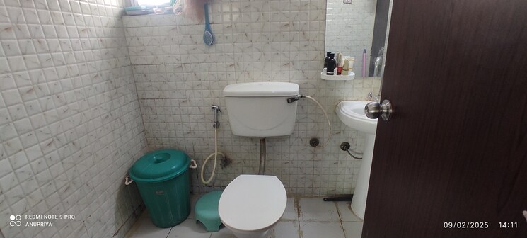 Bathroom, gaur-city-2-16th-avenue 2.5 Bedroom 1290 Sq.Ft. Apartment In Sector 16c Greater Noida Greater Noida 8179668