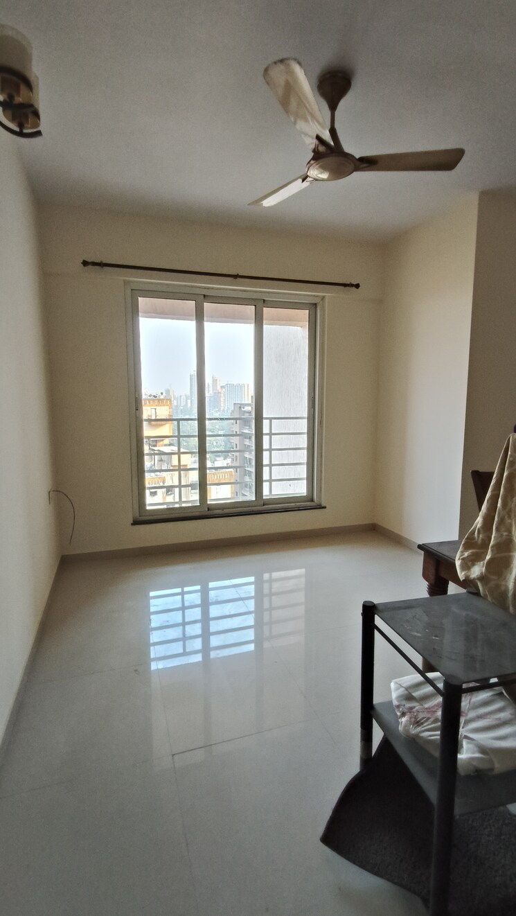 Living Room, puranik-rumah-bali 2 Bedroom 637 Sq.Ft. Apartment In Ghodbunder Road Thane 8179715