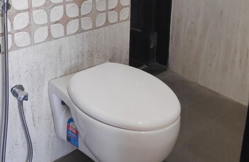 Bathroom in  Pg at Andheri East – for Rent
