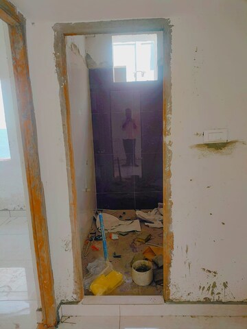 Bathroom in 2.5 BHK Apartment at Ameenpur – for Sale