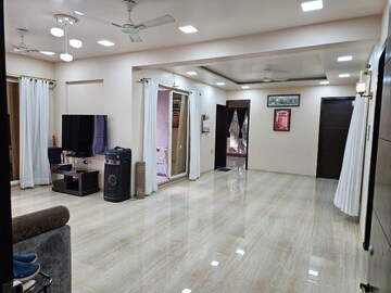 Living Room in 4 BHK Apartment at Rashmi Signature, Mira Road – for Rent