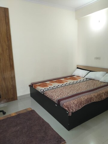 Bedroom in 2 BHK Apartment at Gaur City 2 - 16th Avenue, Sector 16c Greater Noida – for Rent