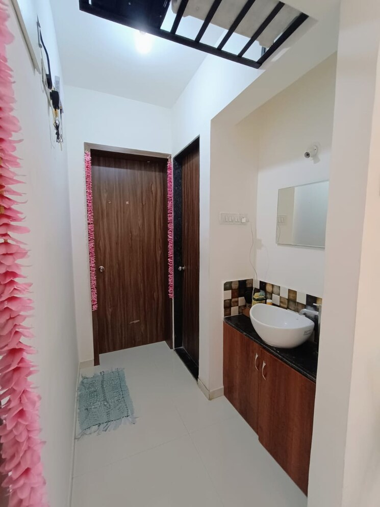 Bathroom, ravinanda-trinity 2 Bedroom 1005 Sq.Ft. Apartment In Wagholi Pune 8179793