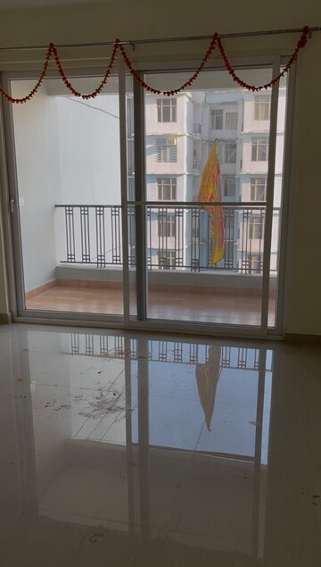 Room in 3.5 BHK Apartment at LDA Janeshwar Enclave, Jankipuram – for Rent