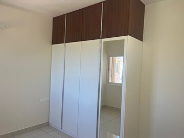 Room in 2 BHK Apartment at Prestige Finsbury Park Hyde, Bagaluru  – for Rent