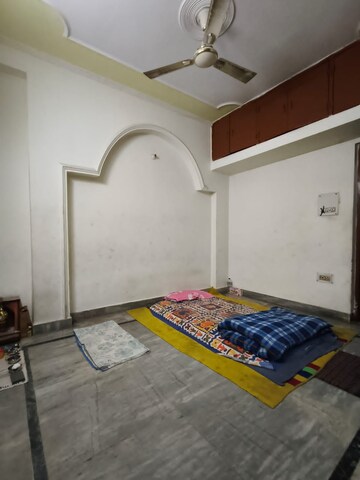 Room in 1 BHK Builder Floor at Vaishali Sector 6 – for Sale