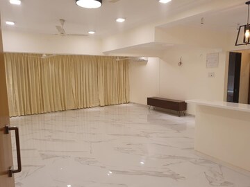 Bathroom in 2 BHK Apartment at MM Spectra, Chembur – for Sale