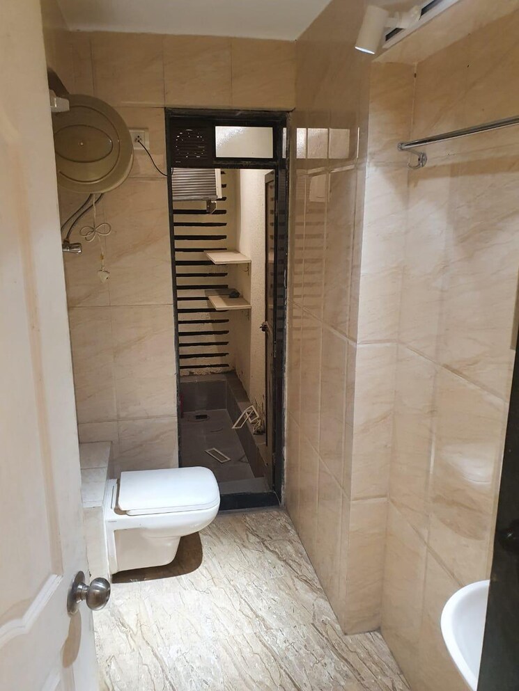 Bathroom, mm-spectra 2 Bedroom 900 Sq.Ft. Apartment In Chembur Mumbai 8179832