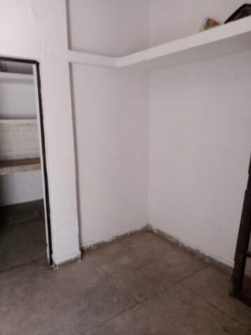 Room in 2 BHK Independent House at Sector 13 – for Rent
