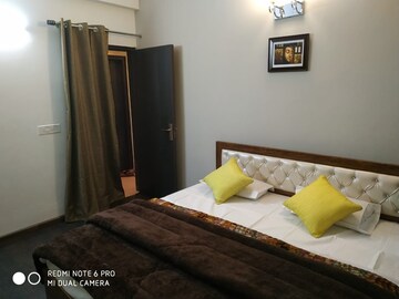 Bedroom in 2 BHK Apartment at Ajnara Klock Tower, Sector 74 – for Rent