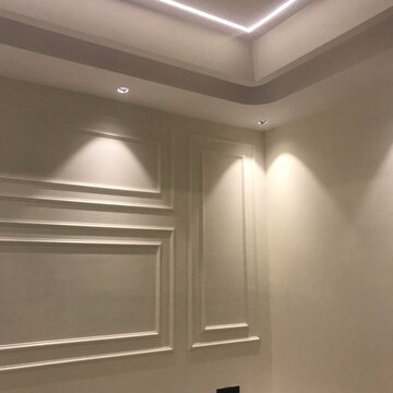 Furnished Amenities in 2 BHK Builder Floor at Lajpat Nagar I – for Sale