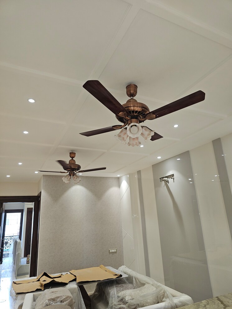 undefined, ashoka niketan 3 Bedroom 180 Sq.Yd. Builder Floor In Ashoka Niketan Delhi 8179923