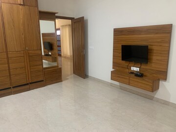 Room in 2 BHK Builder Floor at Omaxe New Chandigarh, North Mullanpur – for Rent