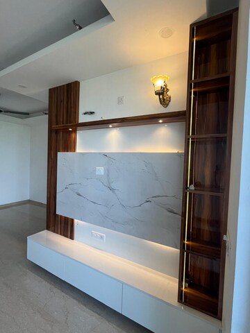Furnished Amenities in 2 BHK Apartment at Omaxe Lake, North Mullanpur – for Rent
