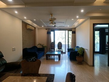Living Room in 3 BHK Builder Floor at L Zone – for Rent