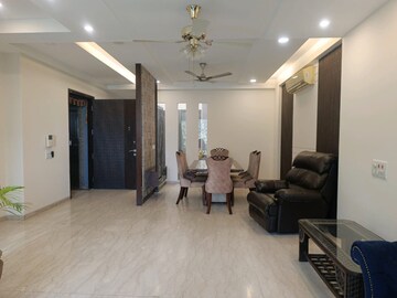 Living Room in 3 BHK Builder Floor at L Zone – for Rent