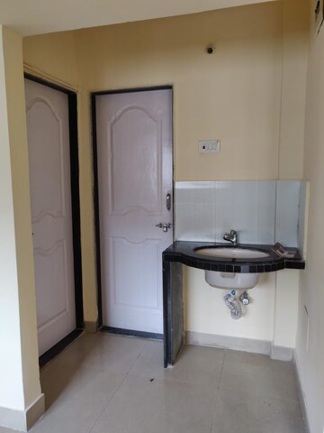 Bathroom in 1 BHK Apartment at Sapphire Lakeside, Powai – for Sale