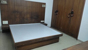 Bedroom in 2 BHK Apartment at Arjun CHS Vasant Vihar, Vasant Vihar – for Rent