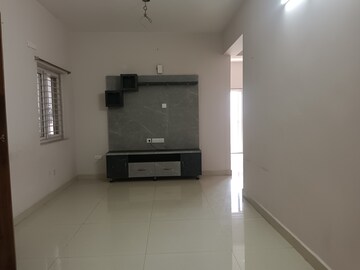 Furnished Amenities in 3 BHK Apartment at Kondapur – for Rent