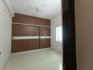 Furnished Amenities in 3 BHK Apartment at Kondapur – for Rent