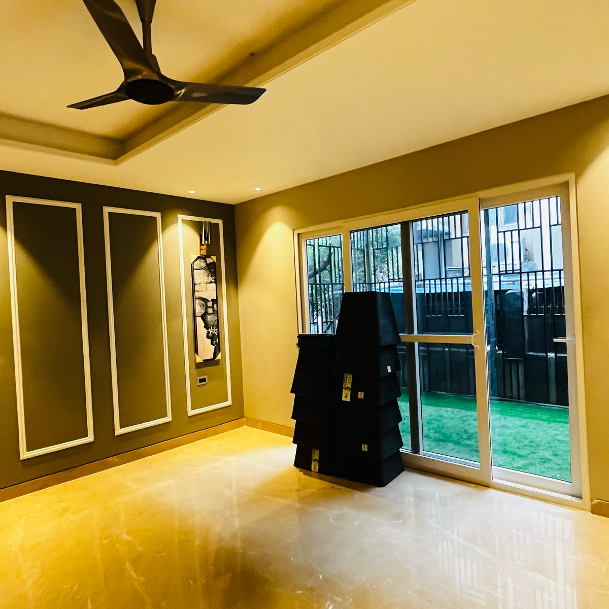 4 BHK + Servant Room Builder Floor For Sale in Vipul World Floors