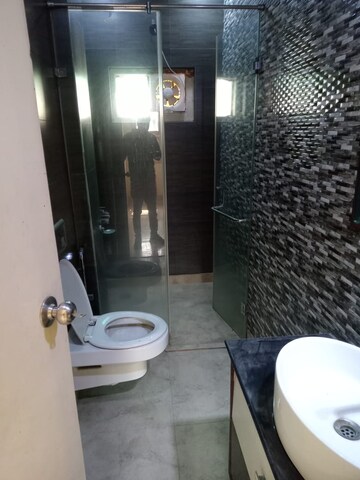 Bathroom in 2.5 BHK Apartment at Paschim Vihar – for Rent