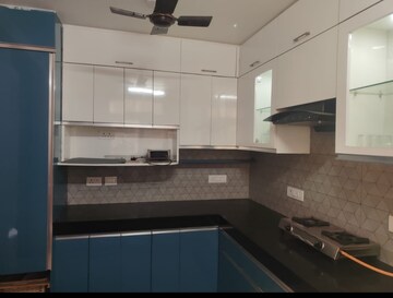 Kitchen in 3.5 BHK Apartment at Kendriya Vihar, Sector 56 – for Rent