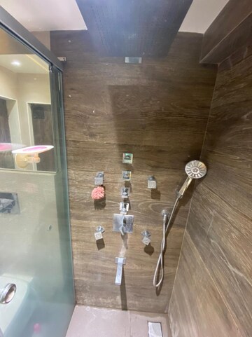 Furnished Amenities in 2 BHK Apartment at Eden Woods complex, Manpada – for Sale