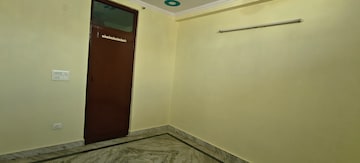Room in 1 RK Builder Floor at Mayur Vihar Phase 1 – for Rent