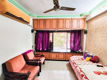 Living Room in 2 BHK Apartment at Eden Woods complex, Manpada – for Sale