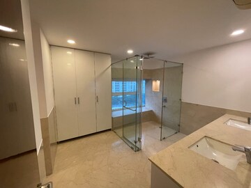 Kitchen in 4 BHK Apartment at DLF The Belaire, Sector 54 – for Rent