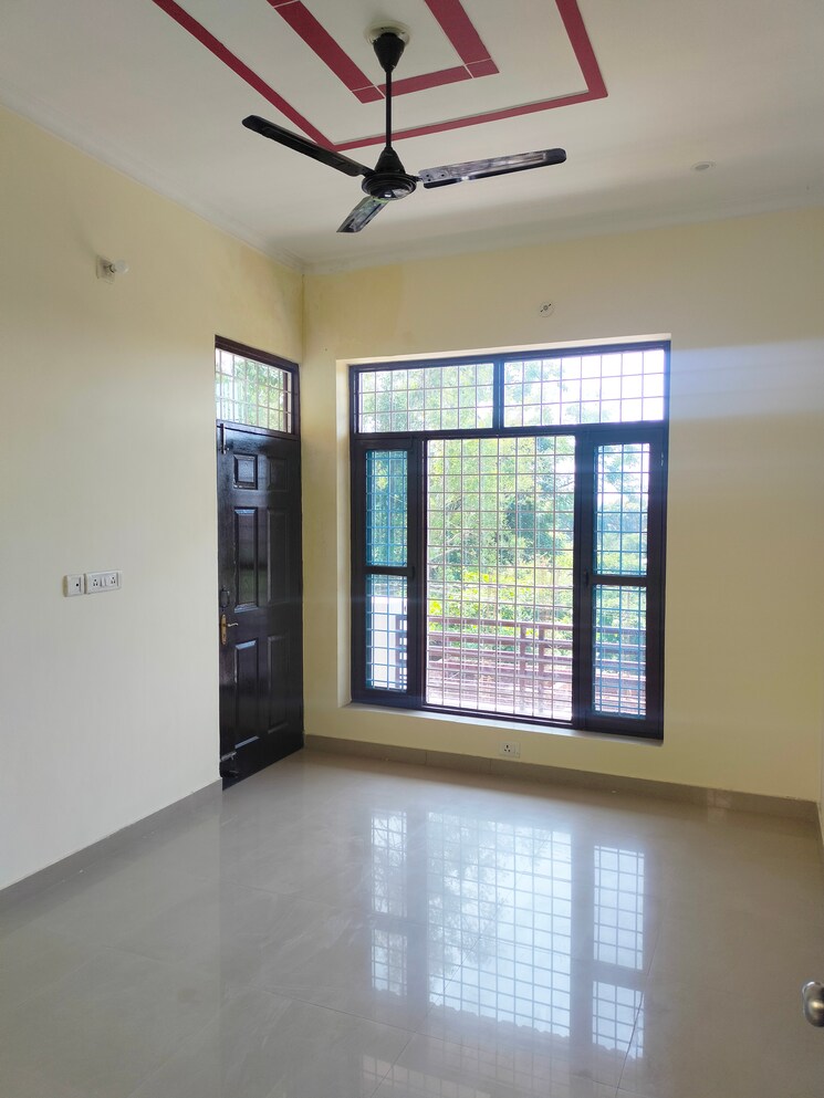 Room, sikka-kimaya-greens-dehradun 3 Bedroom 1700 Sq.Ft. Builder Floor In Gms Road Dehradun 8180406